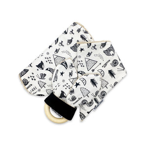 Gift Set - Dribble Bib, Burp Cloth & Teething Ring - Be Wild